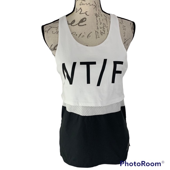 Nike Tops - Nike Track & Field Crew Running Workout Tank Top Black White